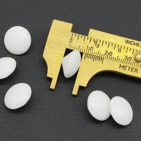 15mm Domed Chatons, Vintage Opaque White Point Back Glass Gems (6)