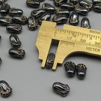12mm Flower Beads, Hematite Gray 12x8mm Tulips with Gold Etching, Czech Pressed Glass (50)