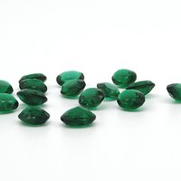 12mm Emerald Oval Rhinestone Dentelles