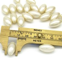 18.5x10mm Tapered Oval Plastic Beads, Vintage Cream Faux Pearls (23)