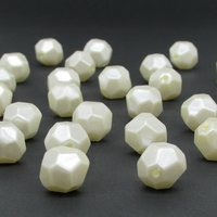 Vintage Cream Lustre Faceted Beads (42)