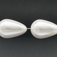 26.5x17mm Teardrop Beads, Opaque White Vintage Plastic Pearls (8)