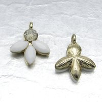 18.5mm Vintage Rhinestone Pendants