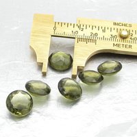12mm Round Dentelles, Dark Olivine Point Back Unfoiled Glass Rhinestones