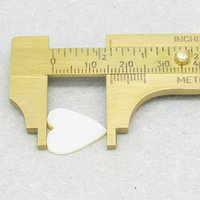 16x14mm Flat Heart Cabochon, Mother of Pearl