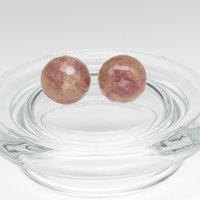 18mm Faceted Spheres, Half Drilled Mauve Quartz Beads