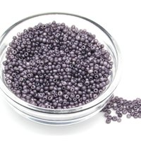 11/0 Seed Beads, Opaque Lilac Pearl Matte 2mm Mini Rocailles (25g)