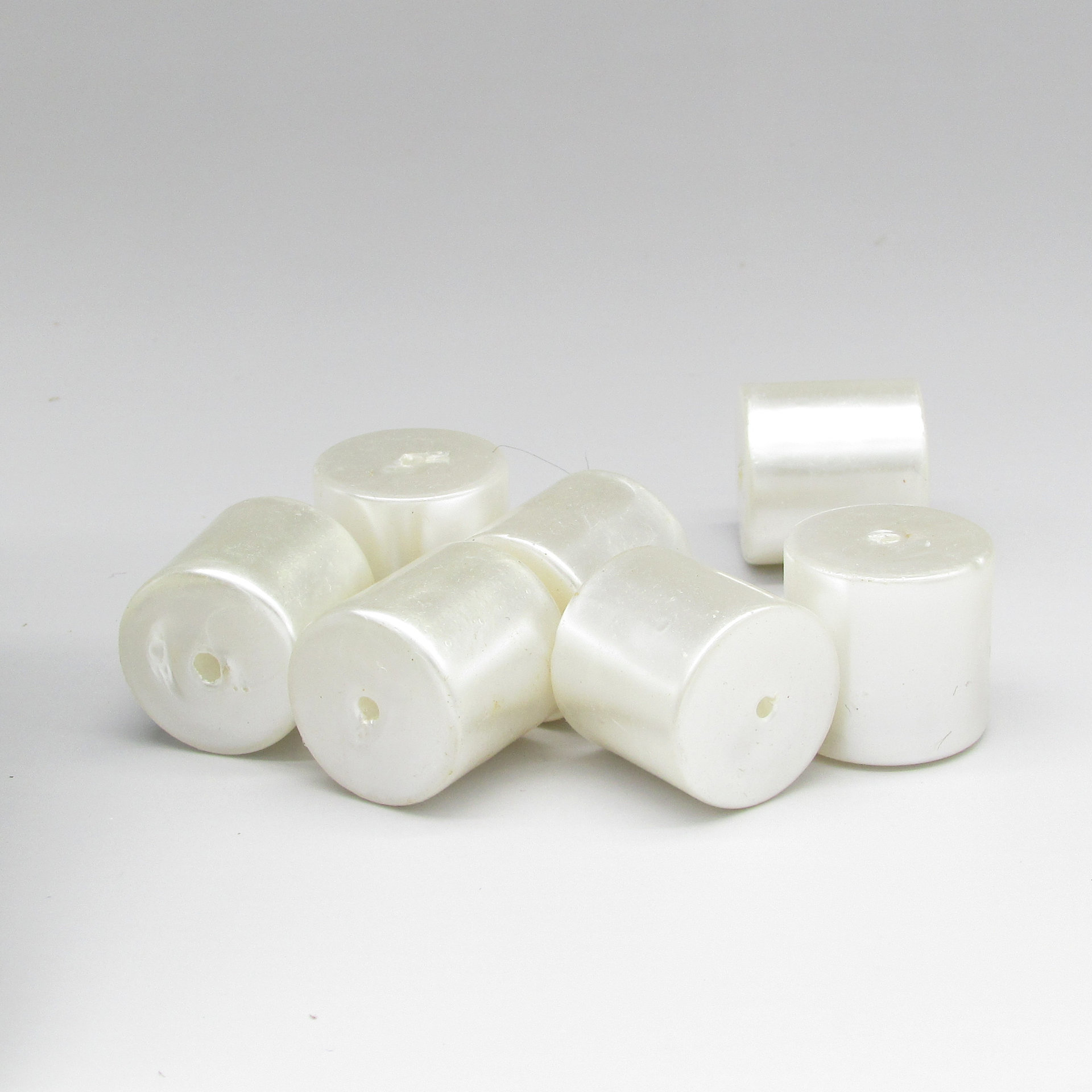 20mm Cylinder Vintage Barrel Beads, Opaque White Pearlized Plastic (7)