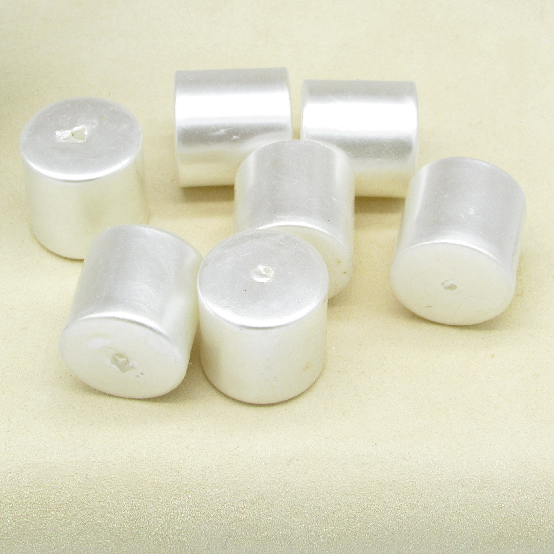 20mm Cylinder Vintage Barrel Beads, Opaque White Pearlized Plastic (7)