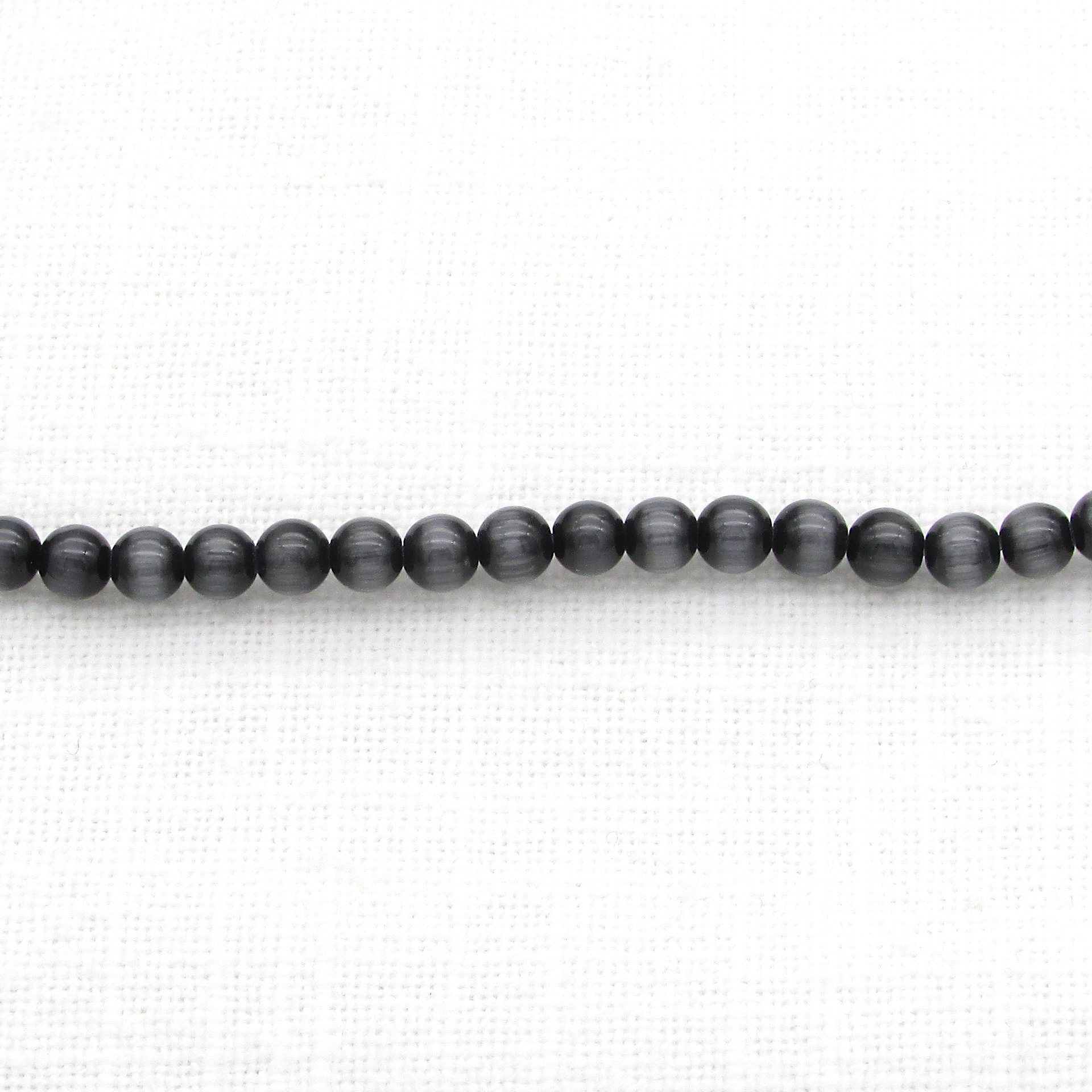 4mm Round Black Glass Cats Eye Beads