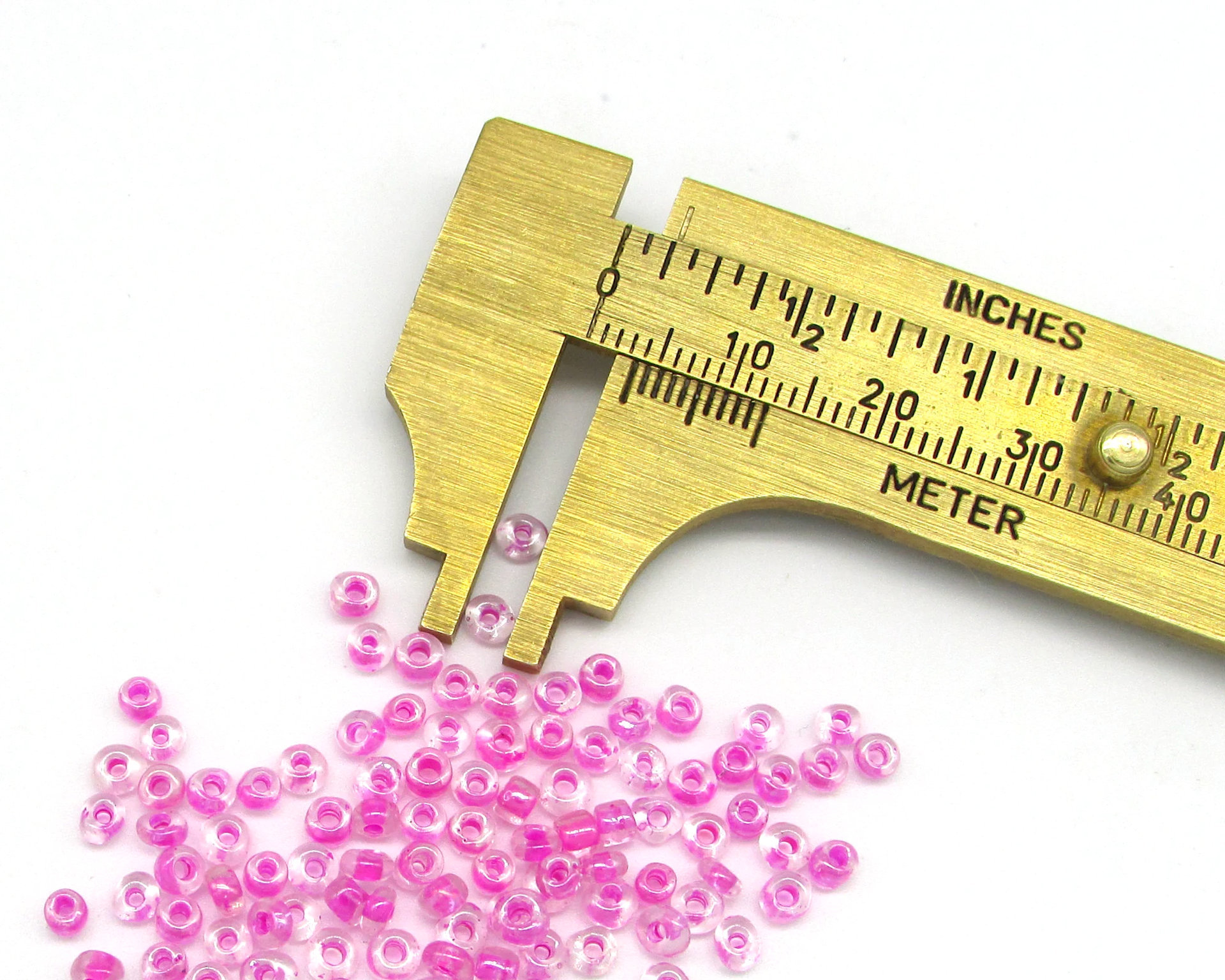 10/0 Pink Lined Lustre Mini Rocailles (25g)