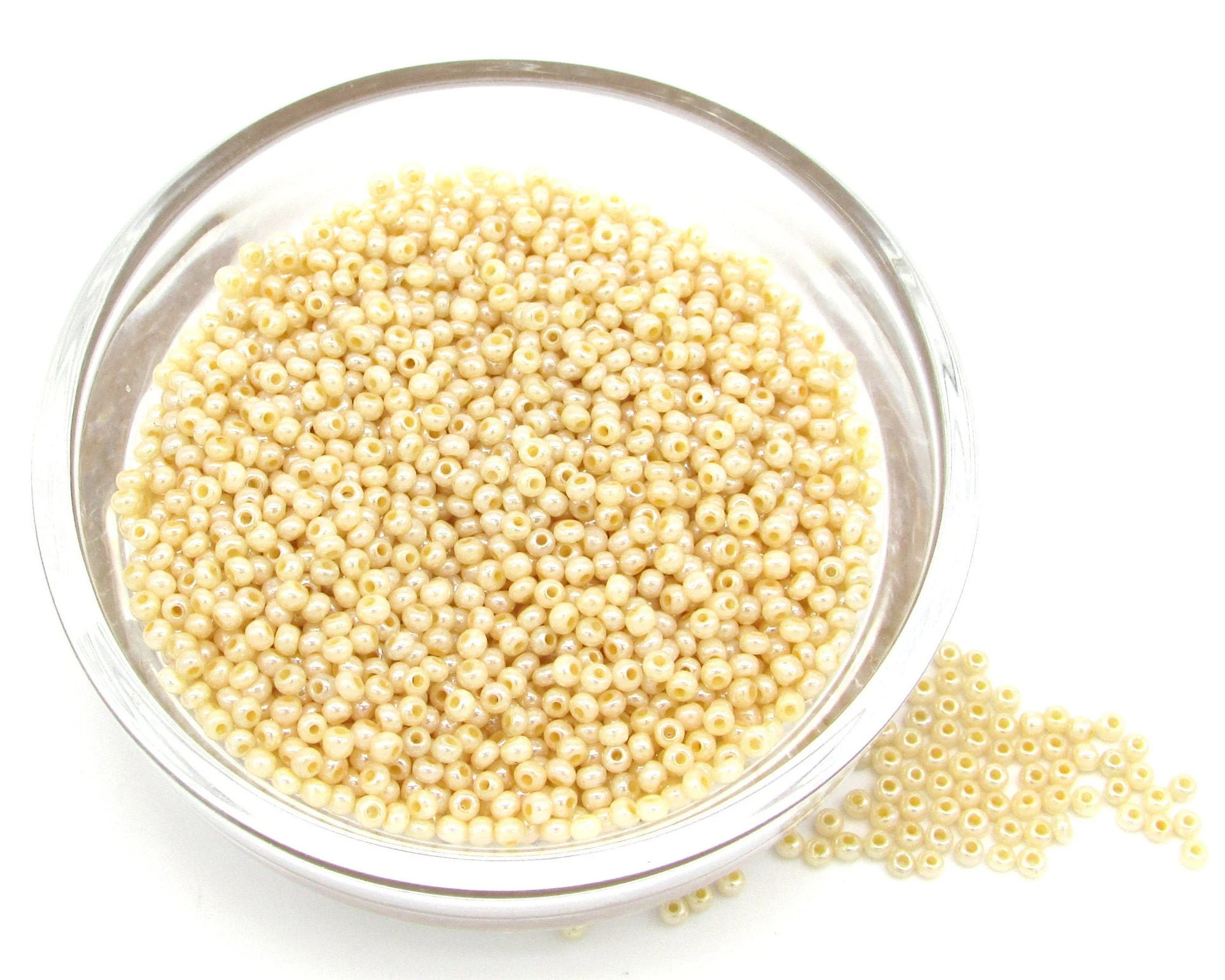 Cream 11/0 Seed Beads, Opaque Beige Pearl Mini Rocailles, Tiny Round Spacers (25g)