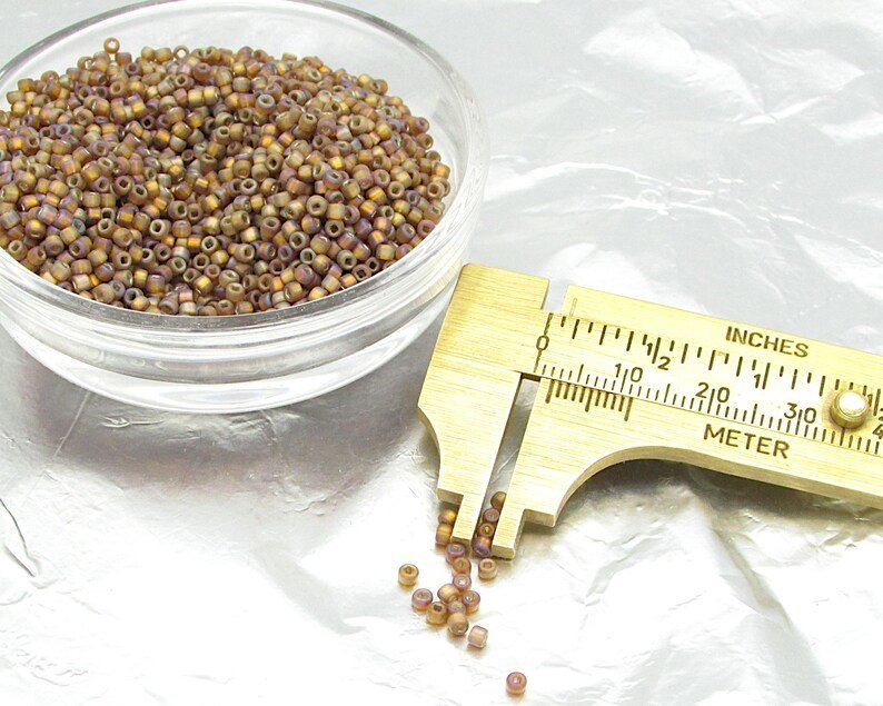 Vintage 11/0 Seed Beads, Frosted Dark Topaz, Silver Lined (28g)