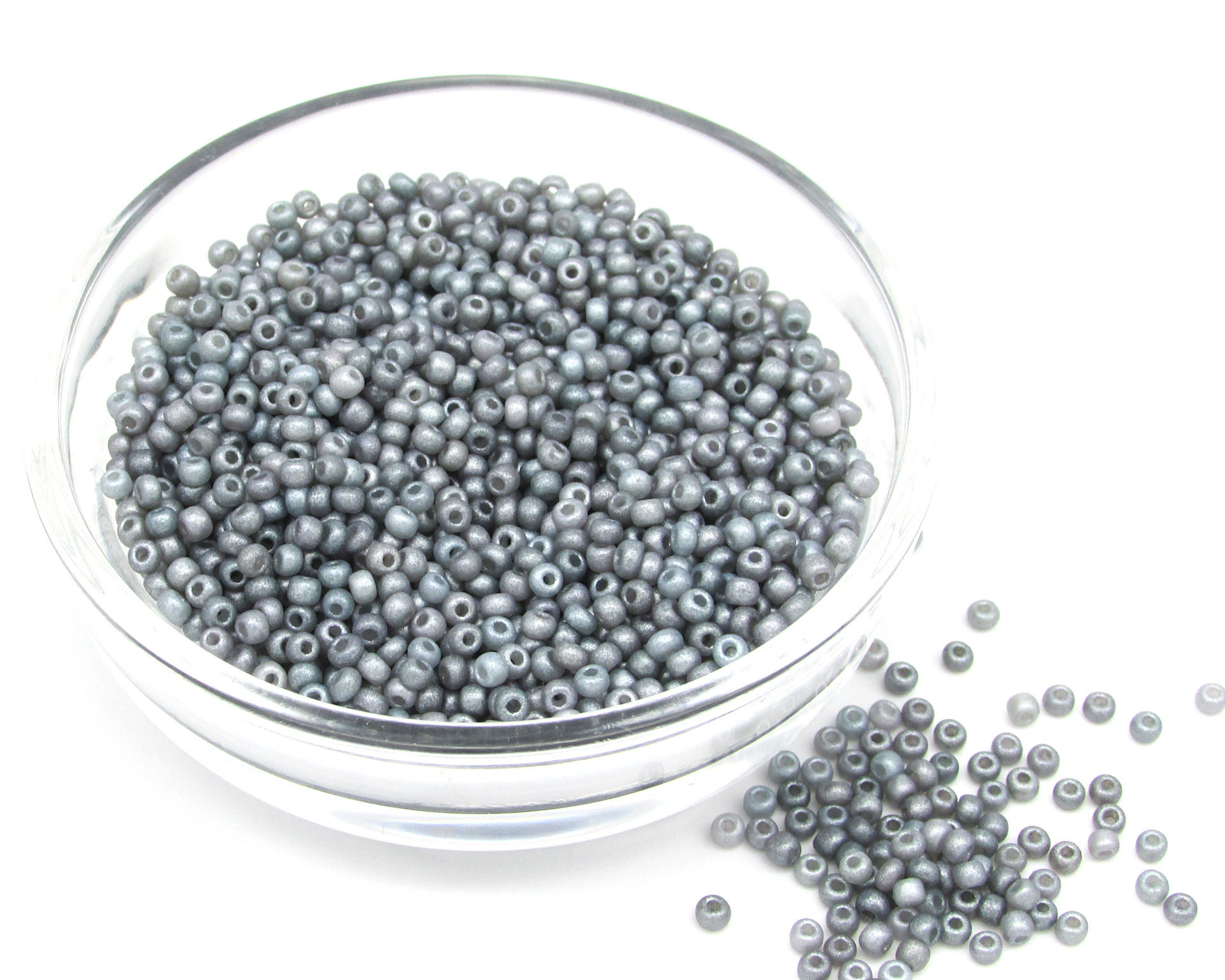 11/0 Seed Beads, Opaque Gray Pearl Matte Mini Rocailles, Tiny Round Spacers (25g)
