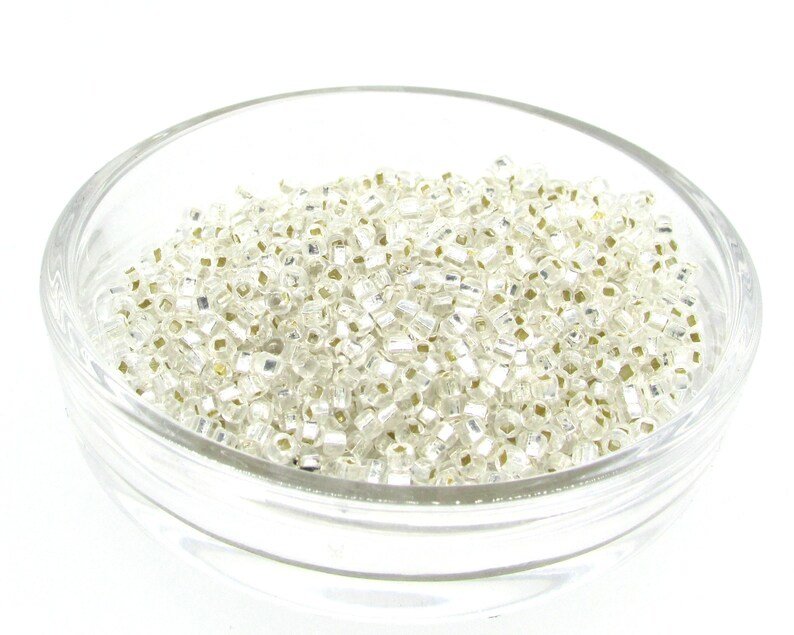 11/0 Seed Beads, Tiny Silver Lined Clear Mini Rocailles (25g)