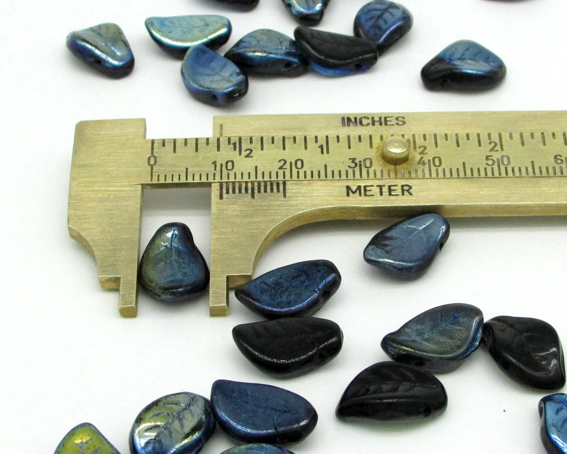 14.5x10mm Curved Leaves, Czech Pressed Glass Botanical Briolette Bead Mix