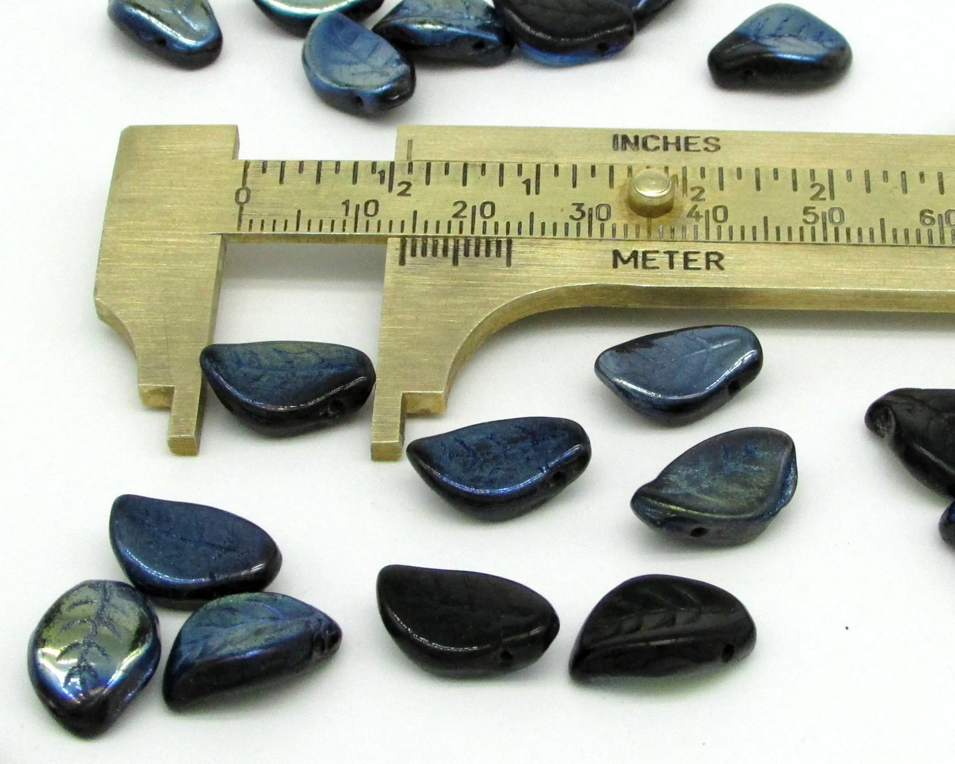 14.5x10mm Curved Leaves, Czech Pressed Glass Botanical Briolette Bead Mix