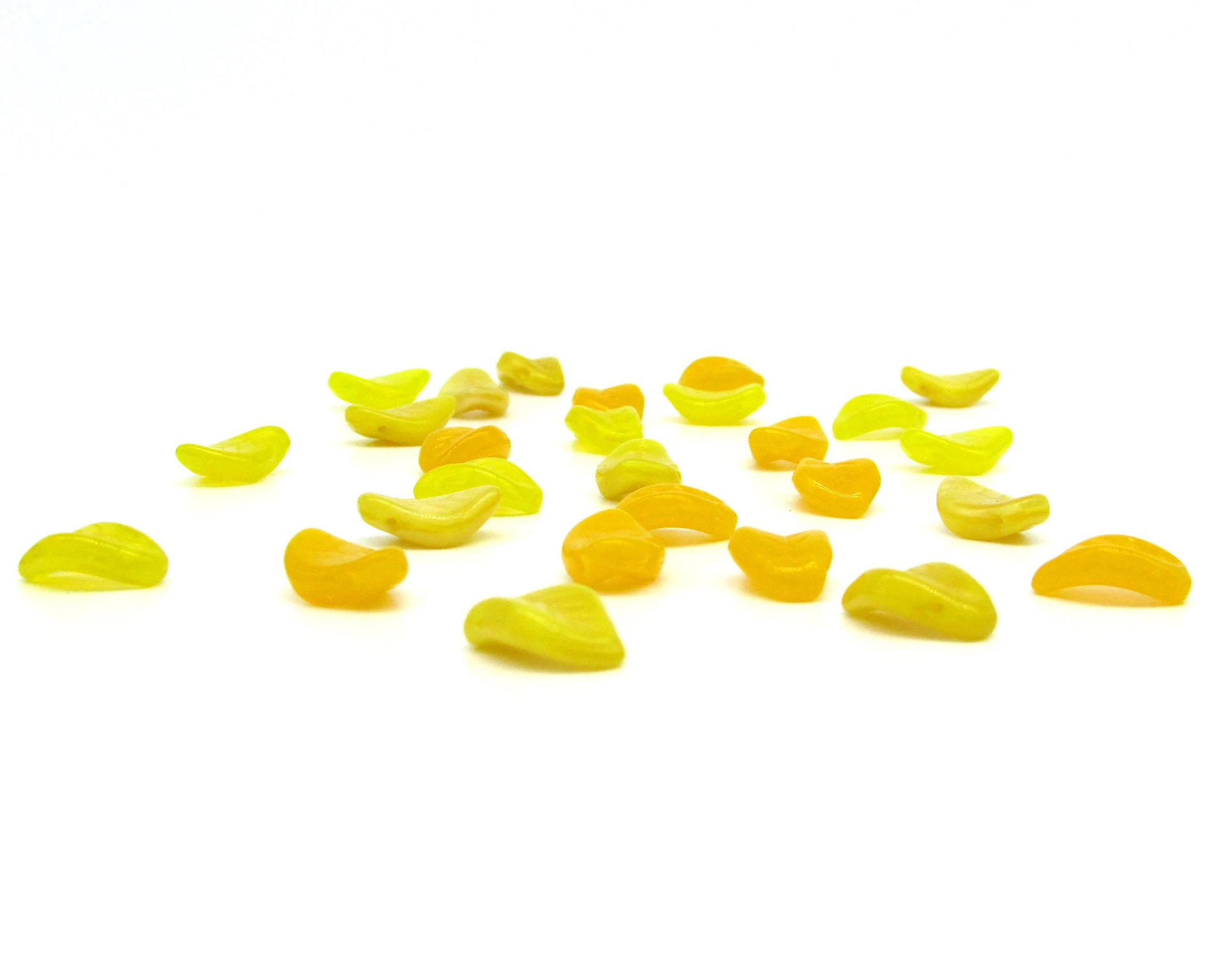 14.5x10mm Curved Leaves, Czech Pressed Glass Botanical Briolette Bead Mix