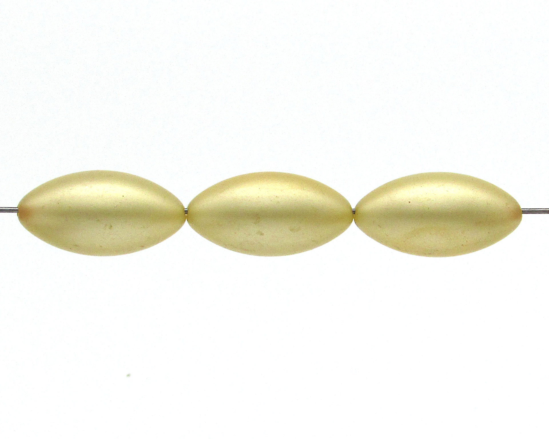 Vintage 23x12mm Oval Pale Gold Plastic Pearls