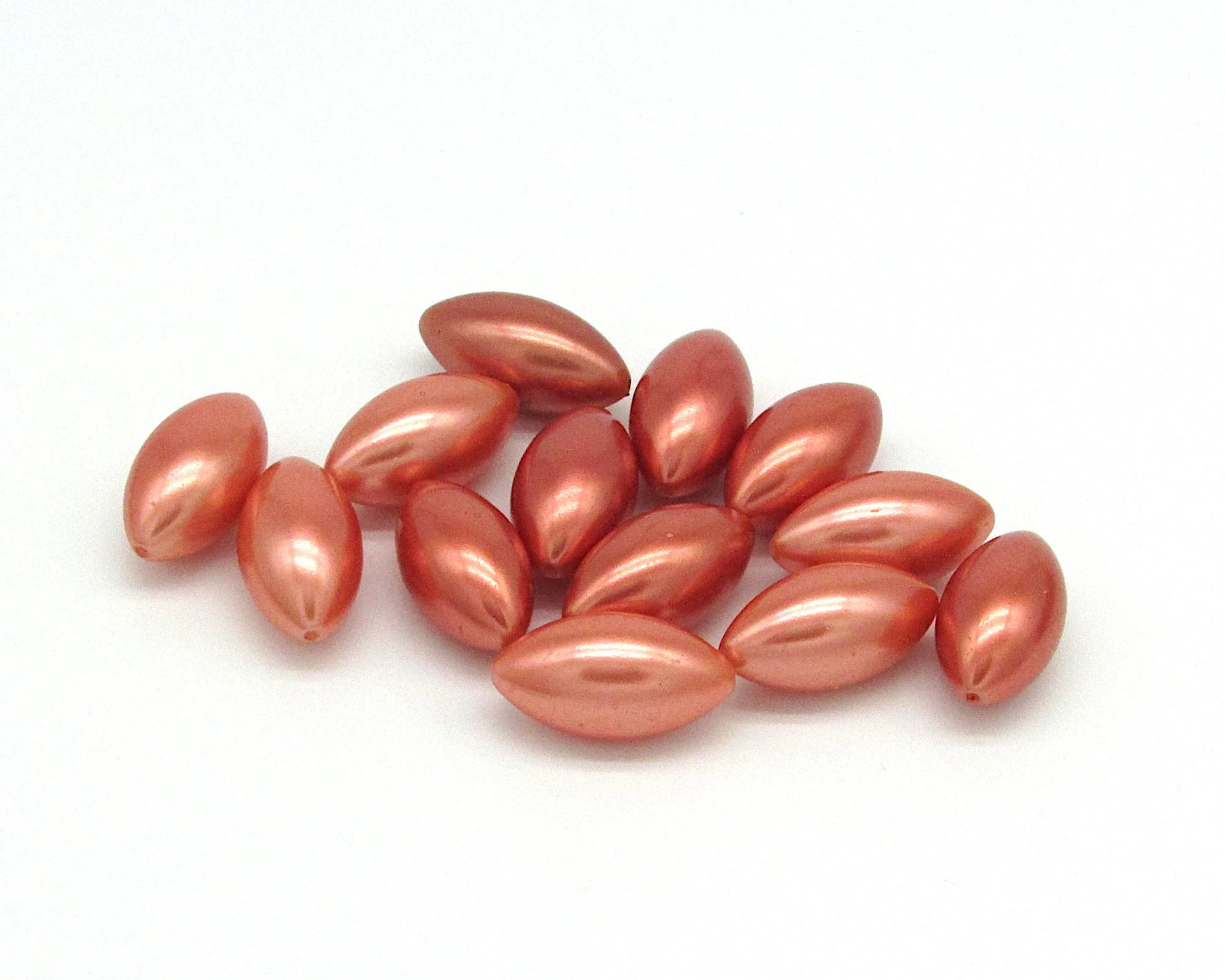 Vintage 23x12mm Oval Metallic Copper Plastic Pearls