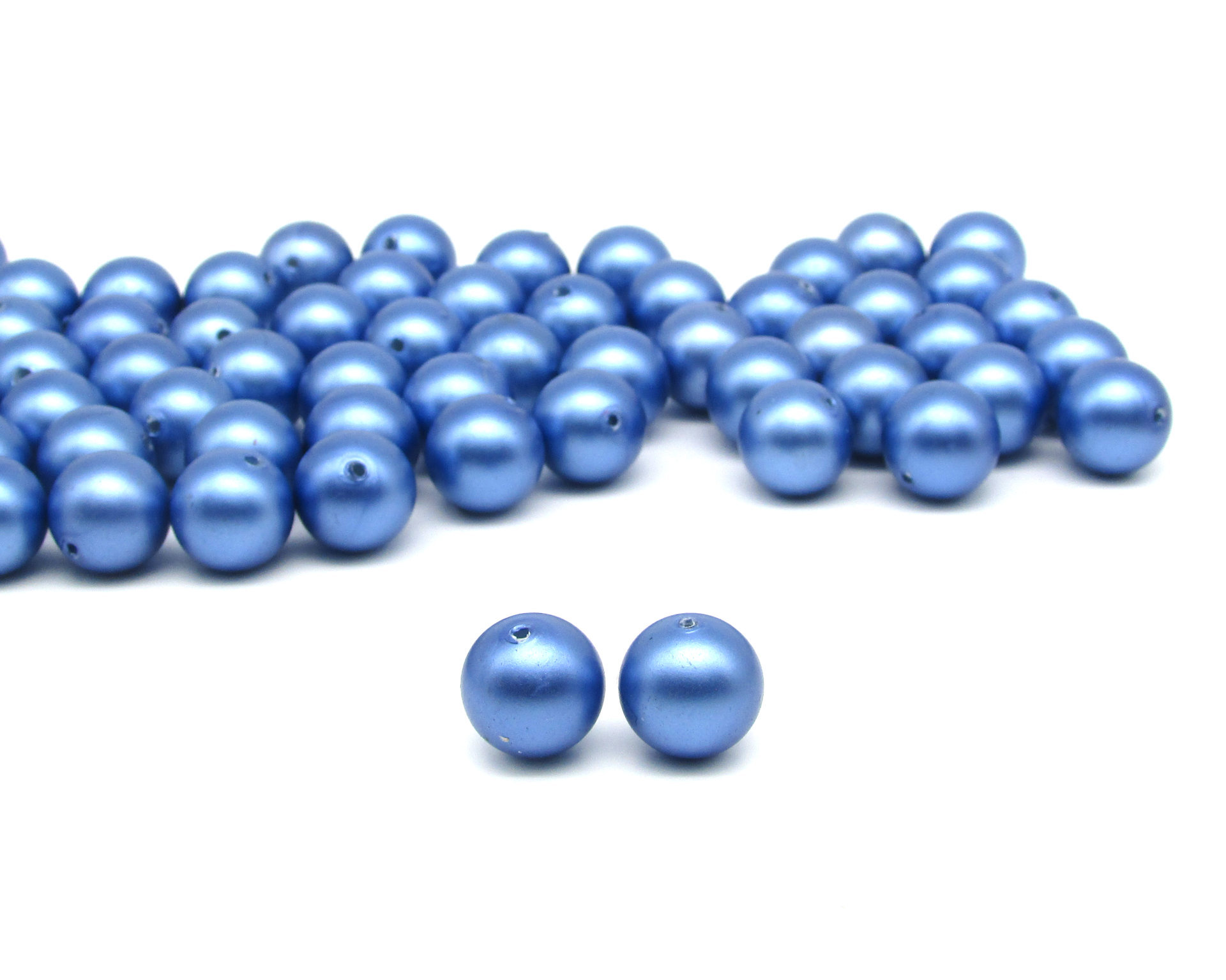12mm Smooth Rounds, Opaque Blue Lustre Vintage Pearlized Plastic Beads (25)