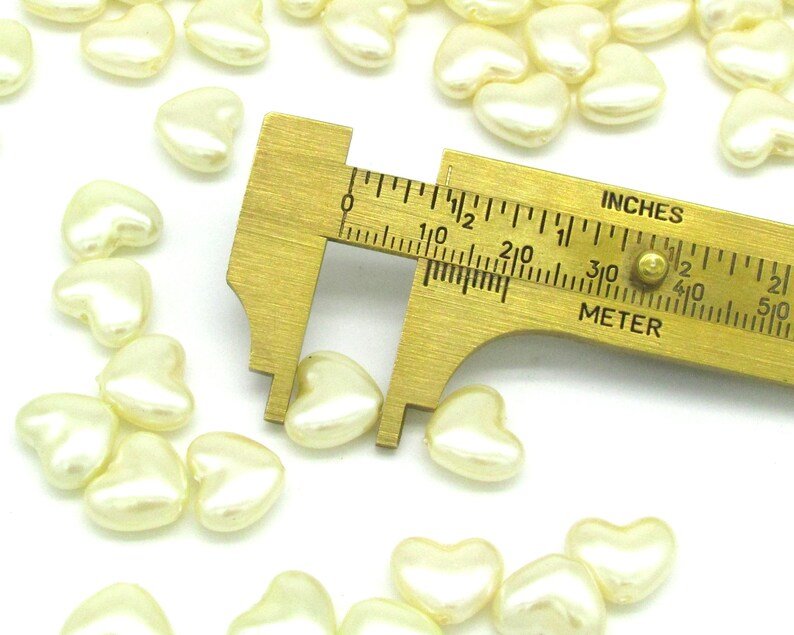 10.5mm Flat Heart Beads, Opaque Cream Vintage Plastic Pearls (24)