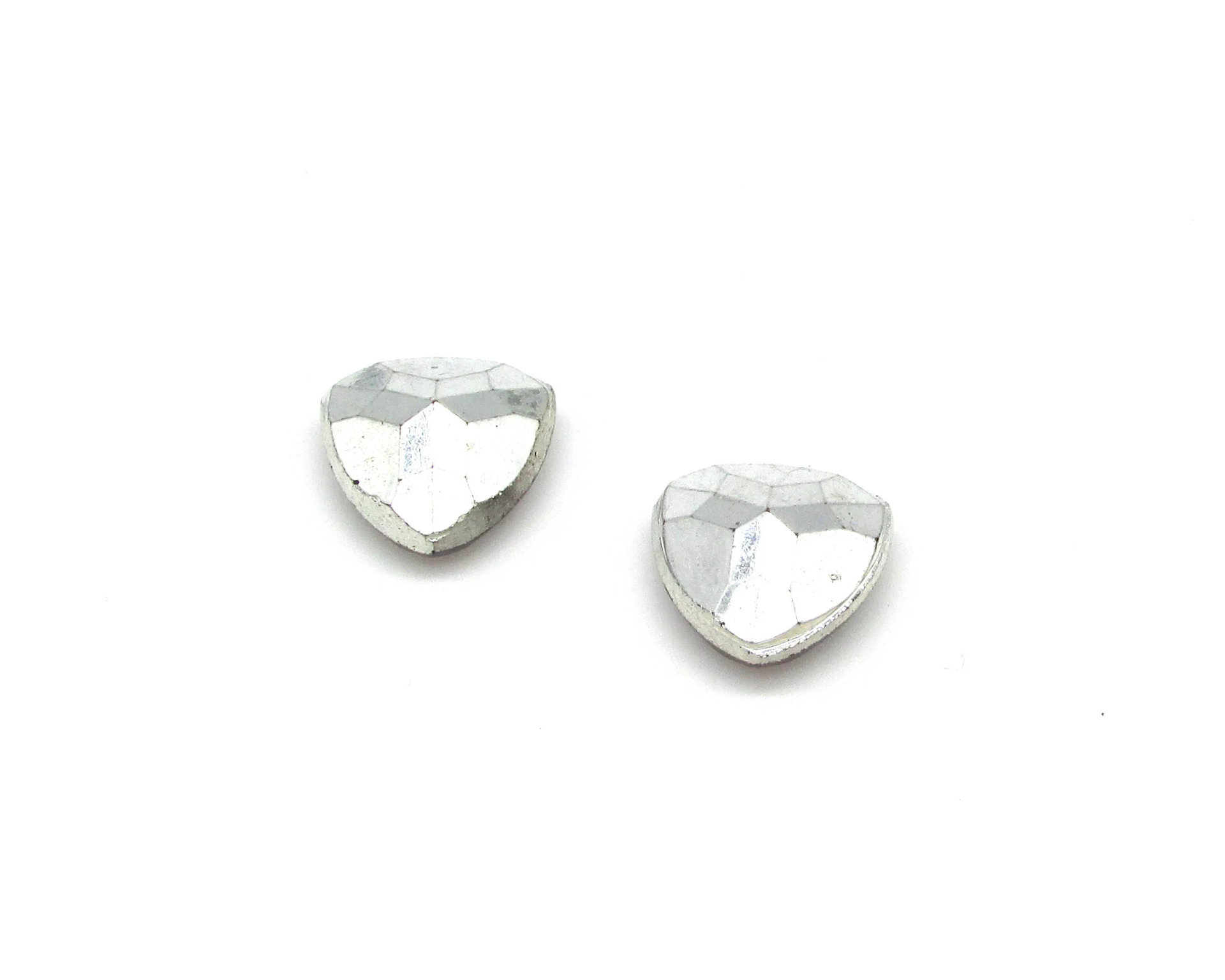 Vintage 12mm Triangular Rhinestones, Foiled Garnet Faceted Point Back Shield Dentelles (2)