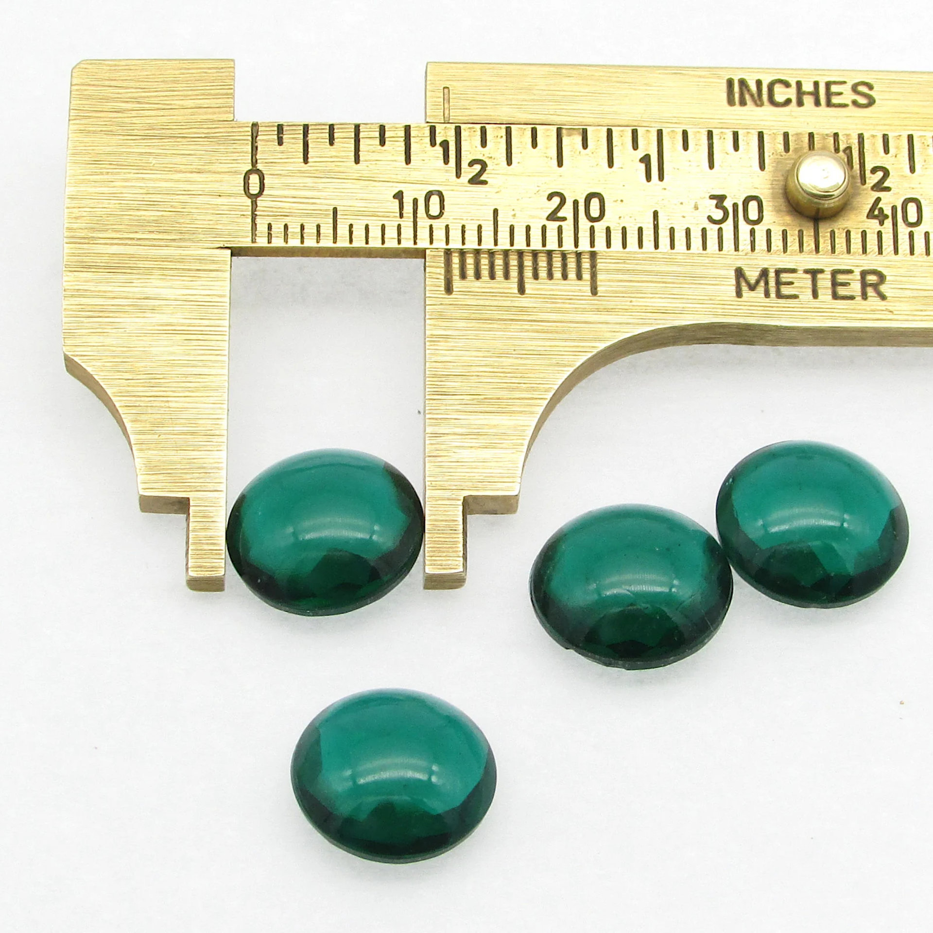 12mm Round Unfoiled Emerald Rhinestone Dentelles, Vintage Point Back Glass Gems (4)