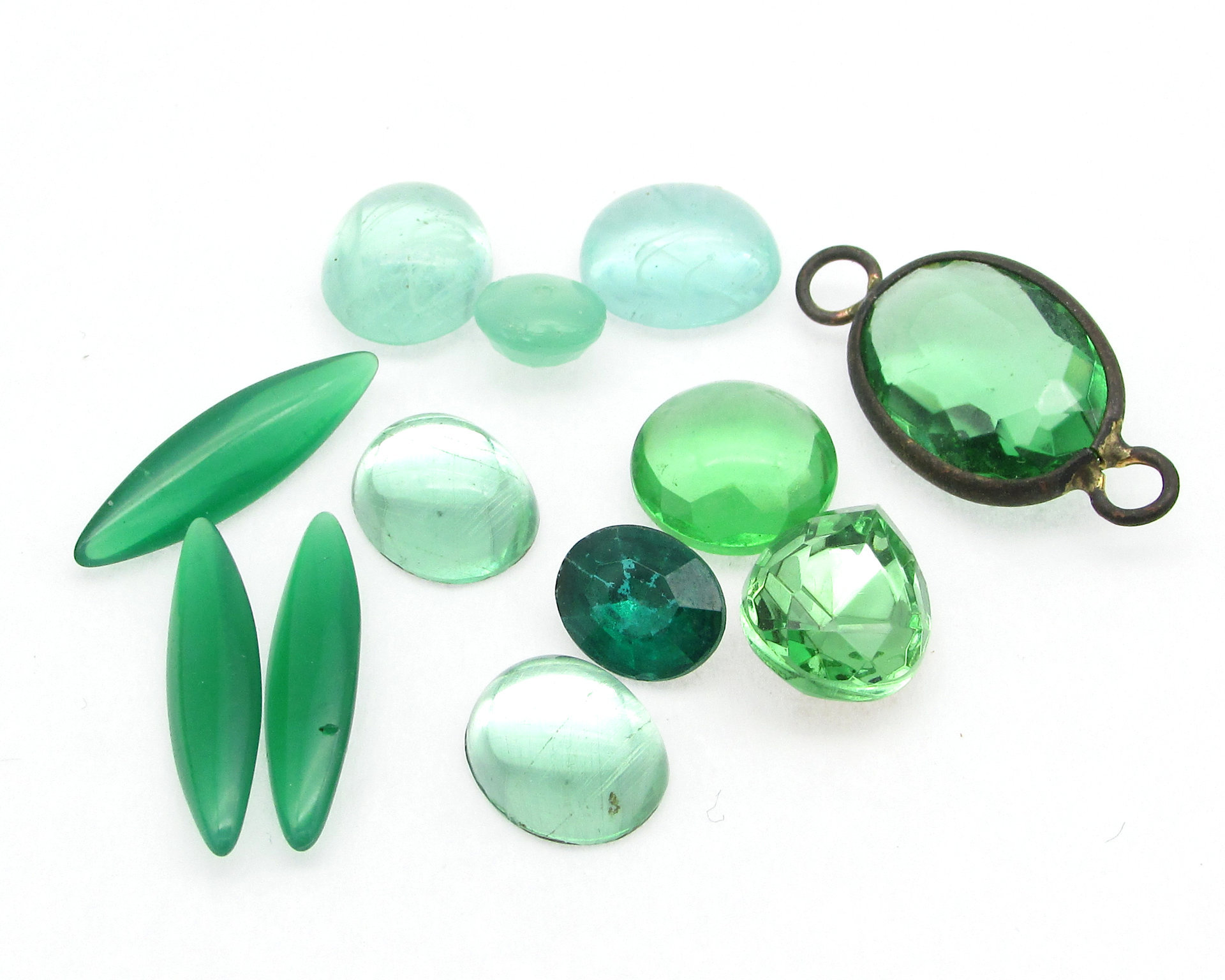 Green Glass Stones Mixed Lot,  Vintage Cabochons and Point Back Rhinestones