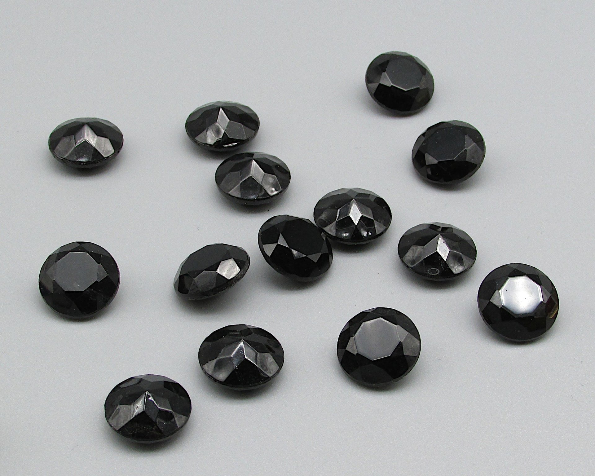 60ss Jet Black Faceted Dentelles (4)