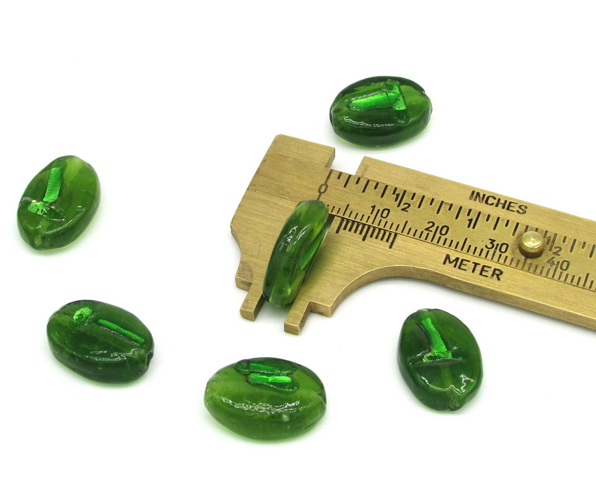 Green 16mm Flat Oval Lampwork Beads