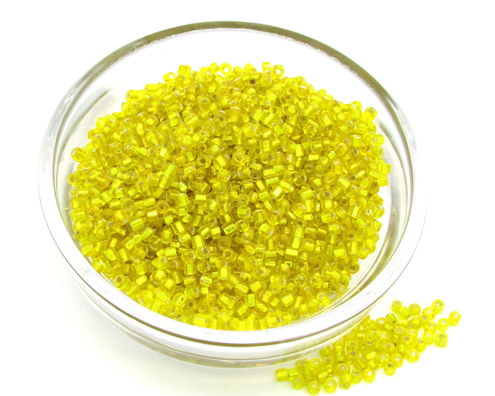11/0 Seed Beads, Translucent Yellow 2mm Mini Rocailles