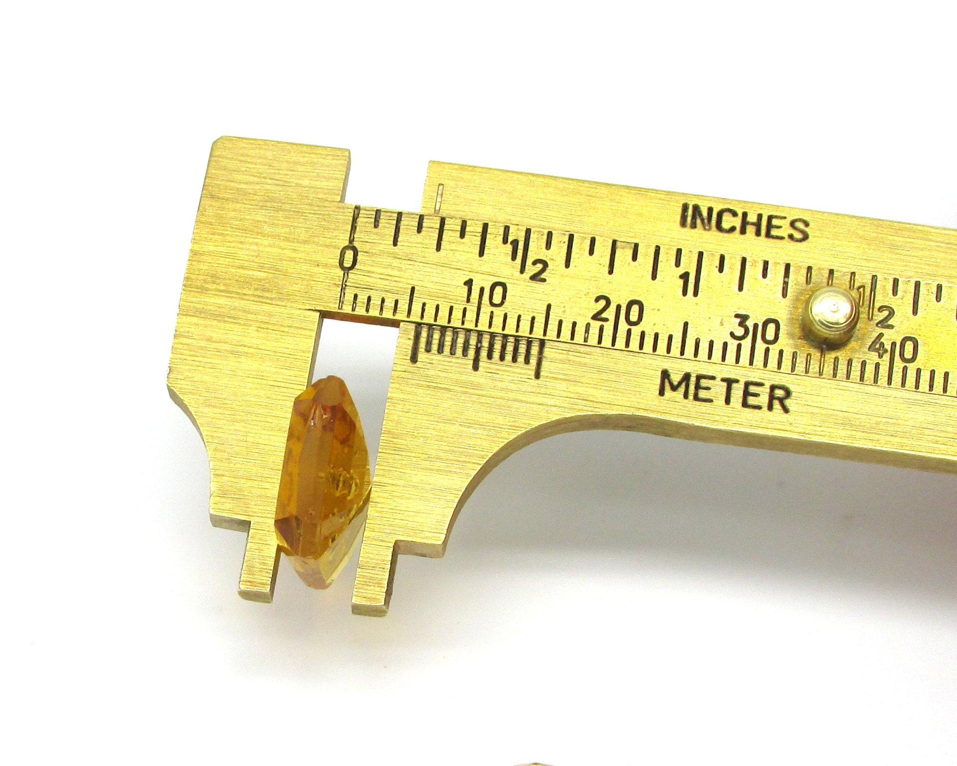 Vintage 18x13mm Octagonal Point Back Stones with Etched Butterfly and 2mm Center Setting