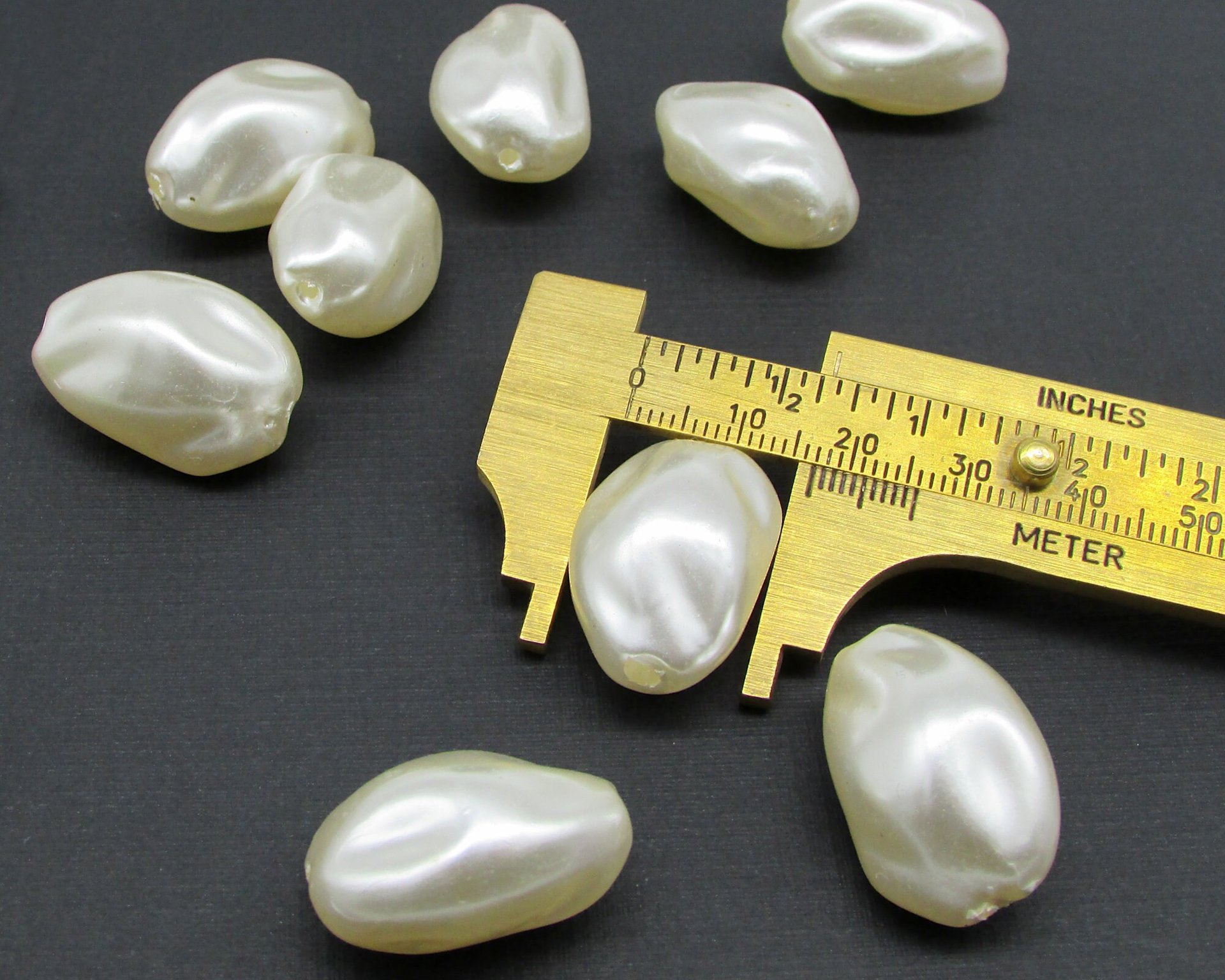 Vintage Cream Lustre Beads, 25x17mm Baroque Oval Plastic Pearls (12)