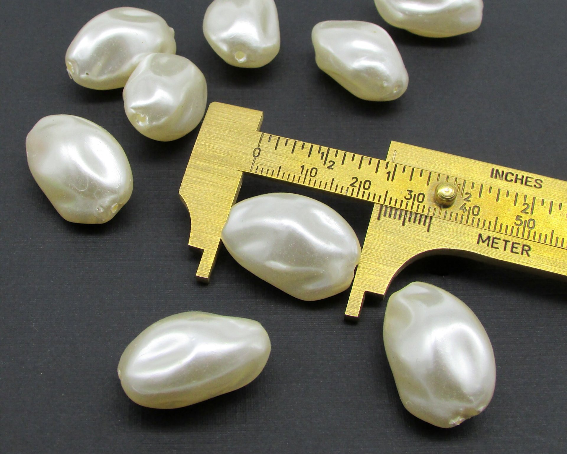 Vintage Cream Lustre Beads, 25x17mm Baroque Oval Plastic Pearls (12)