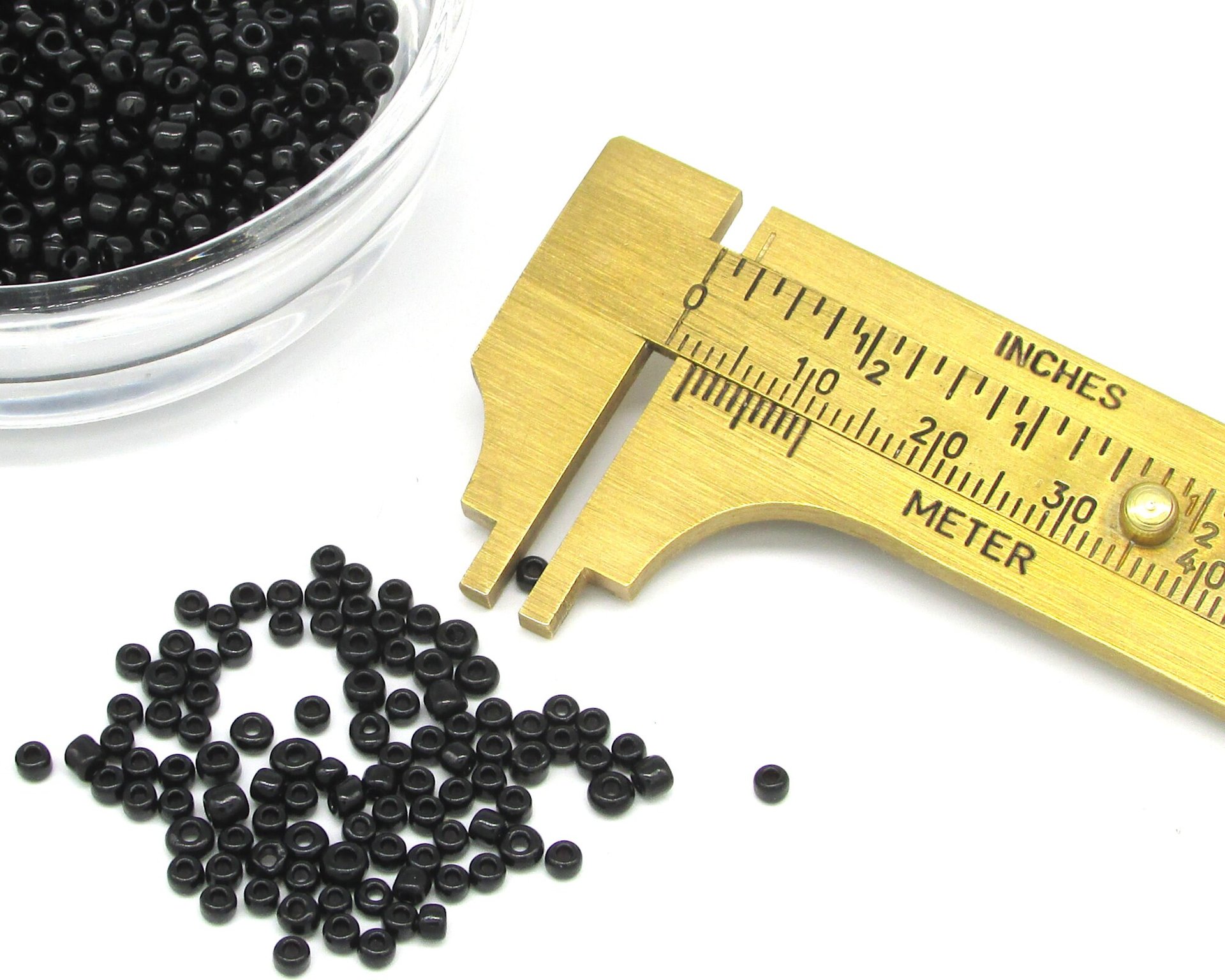 11/0 Seed Beads Opaque Black (25g)