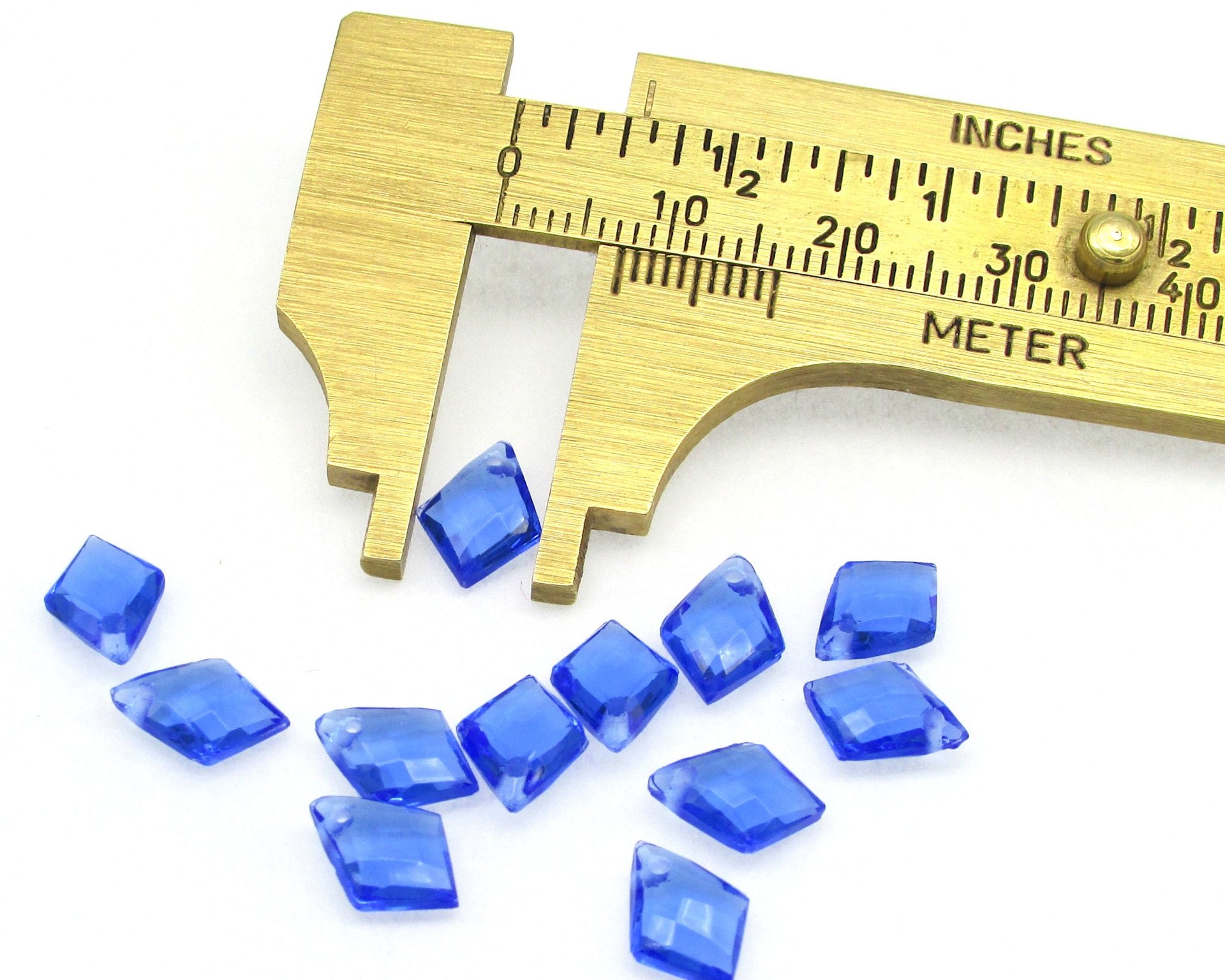 9x7mm Sapphire Kite Briolettes, Faceted Czech Glass Beads, Fire Polished Angular Droplets