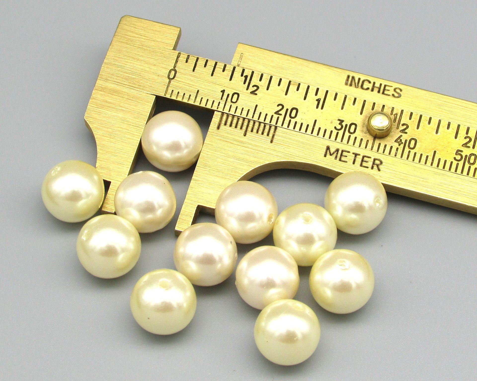 Vintage Faux Pearls, Cultura Plastic Beads