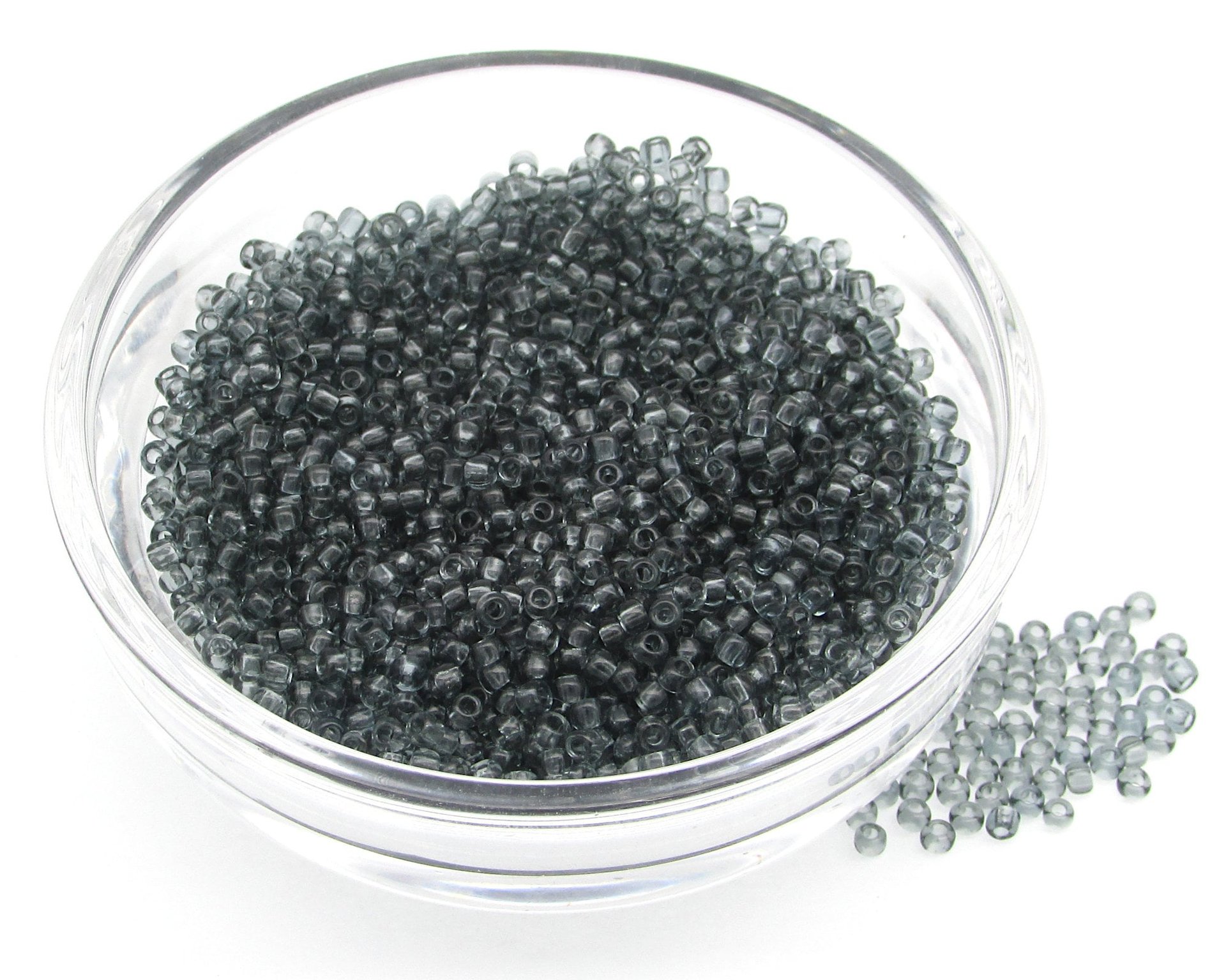 11/0 Seed Beads Translucent Gray