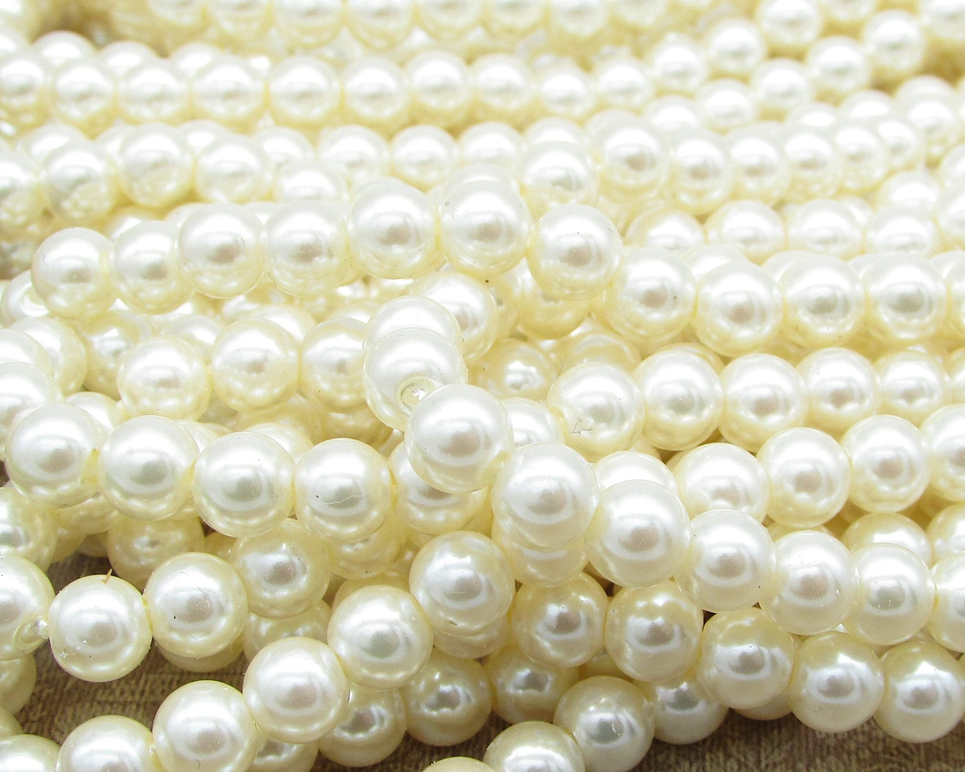 6mm Round Faux Pearls, Opaque Cream Lustre Vintage Plastic Beads (100)