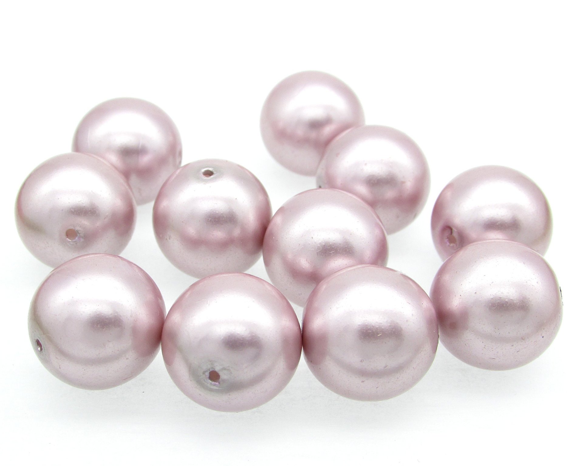 16mm Round Glass Beads, Opaque Mauve Czech Faux Pearls (11)