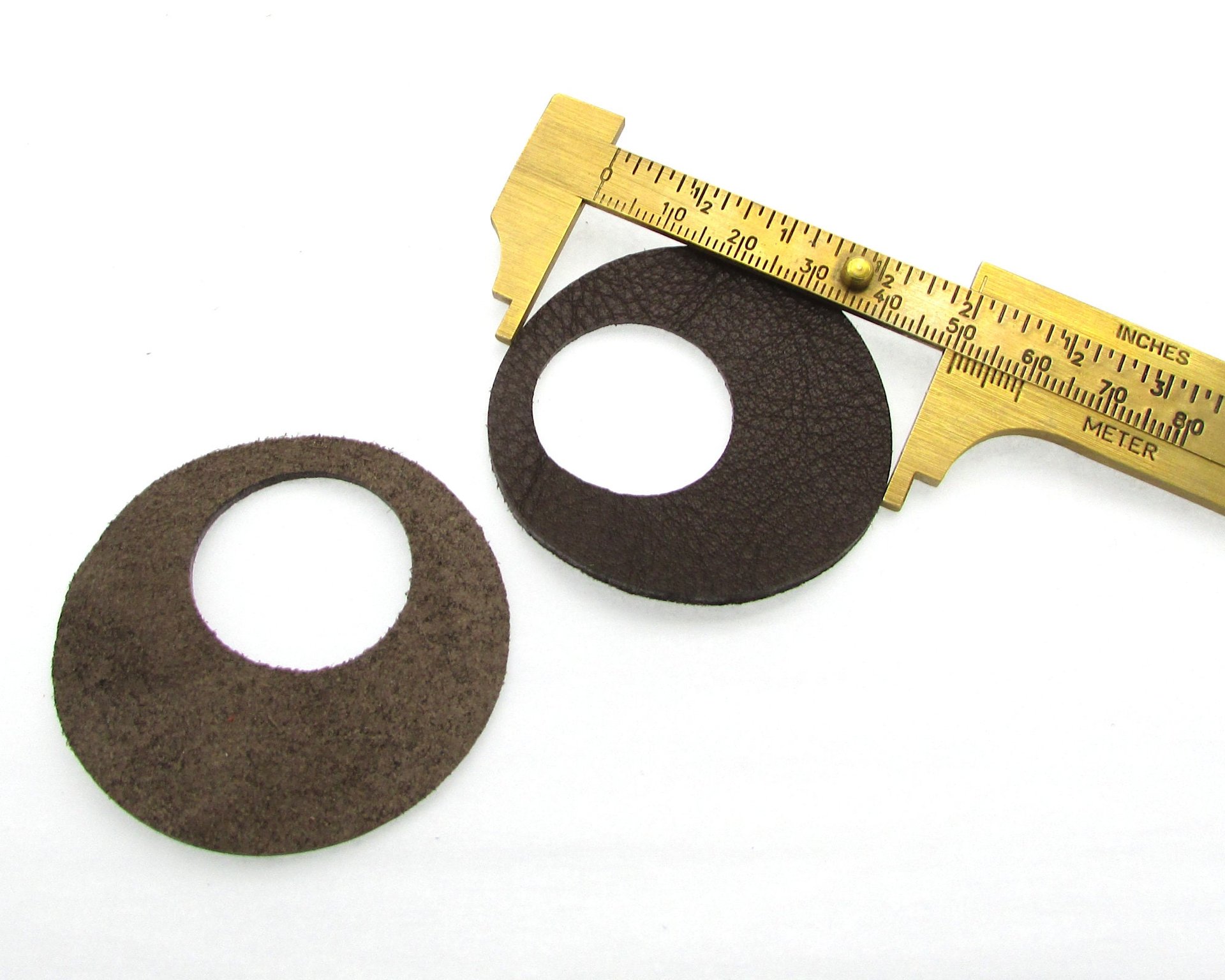 2 Inch Go-Go Circle Pendant Blanks, Upcycled Leather Die Cuts (10)