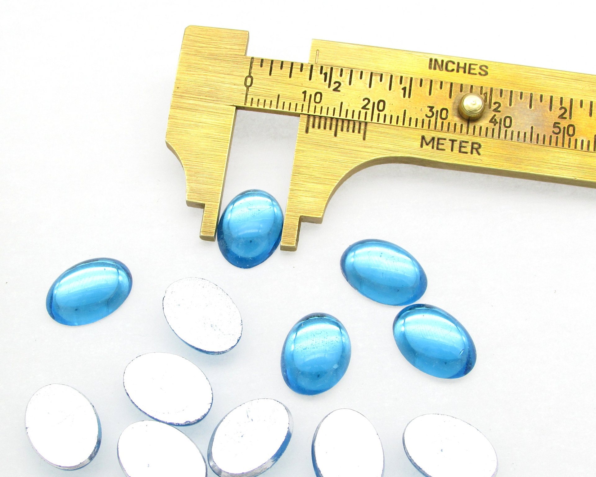Vintage 14mm Oval Aquamarine Glass Cabochons