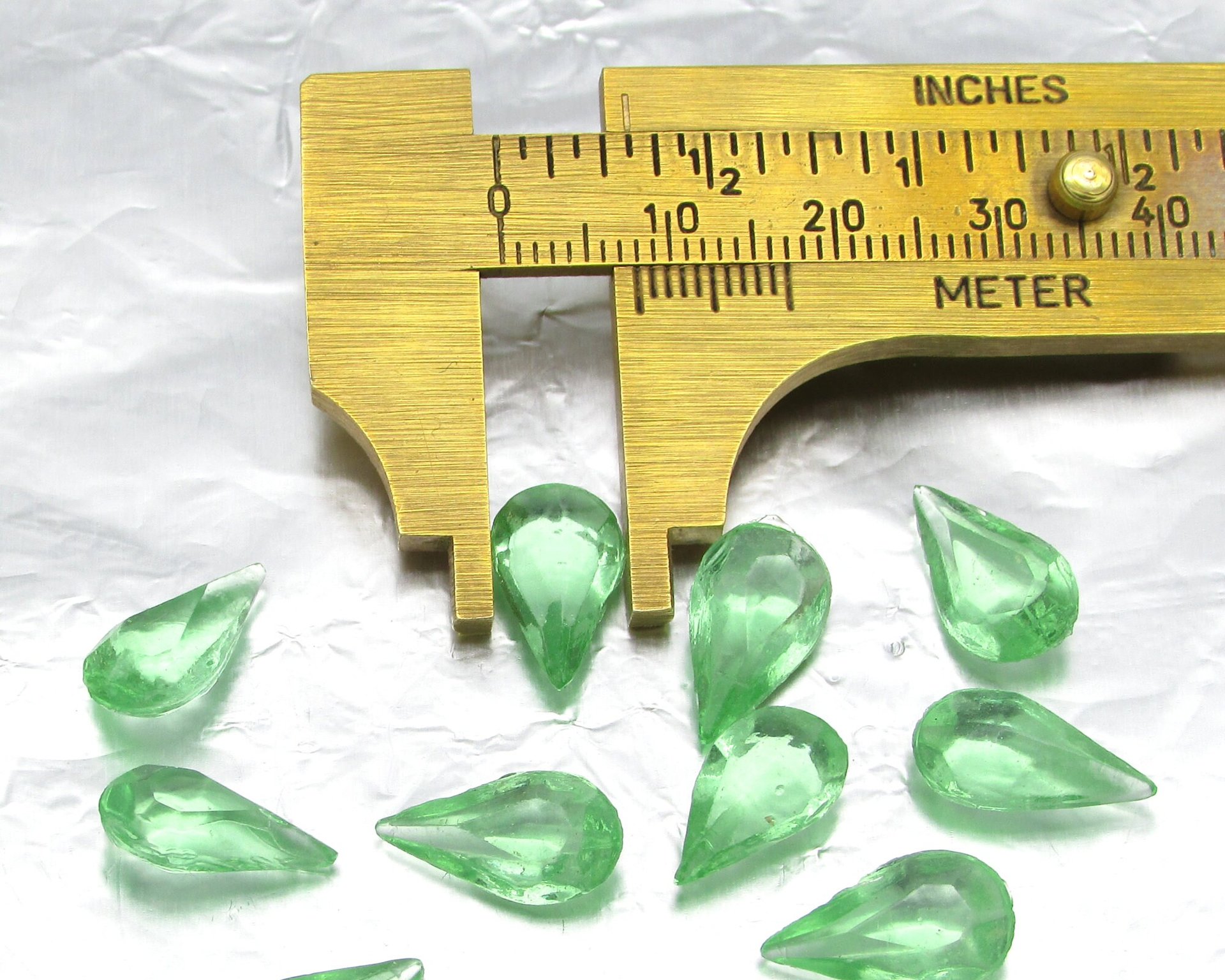 14x8mm Faceted Pear Rhinestones, Vintage Unfoiled Peridot Green Glass Gems