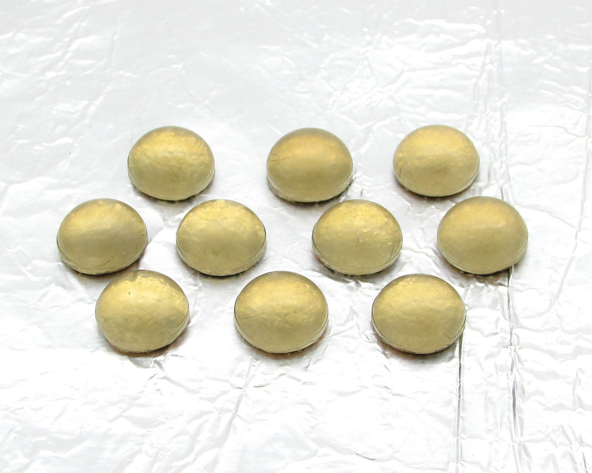 10mm Round Cabochons, Vintage Foiled Light Topaz Glass Flat Back Stones