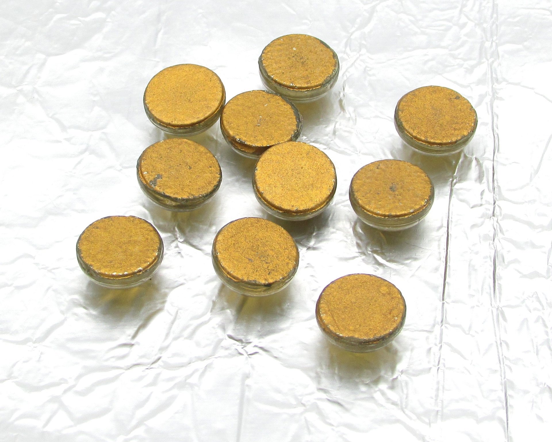10mm Round Cabochons, Vintage Foiled Light Topaz Glass Flat Back Stones