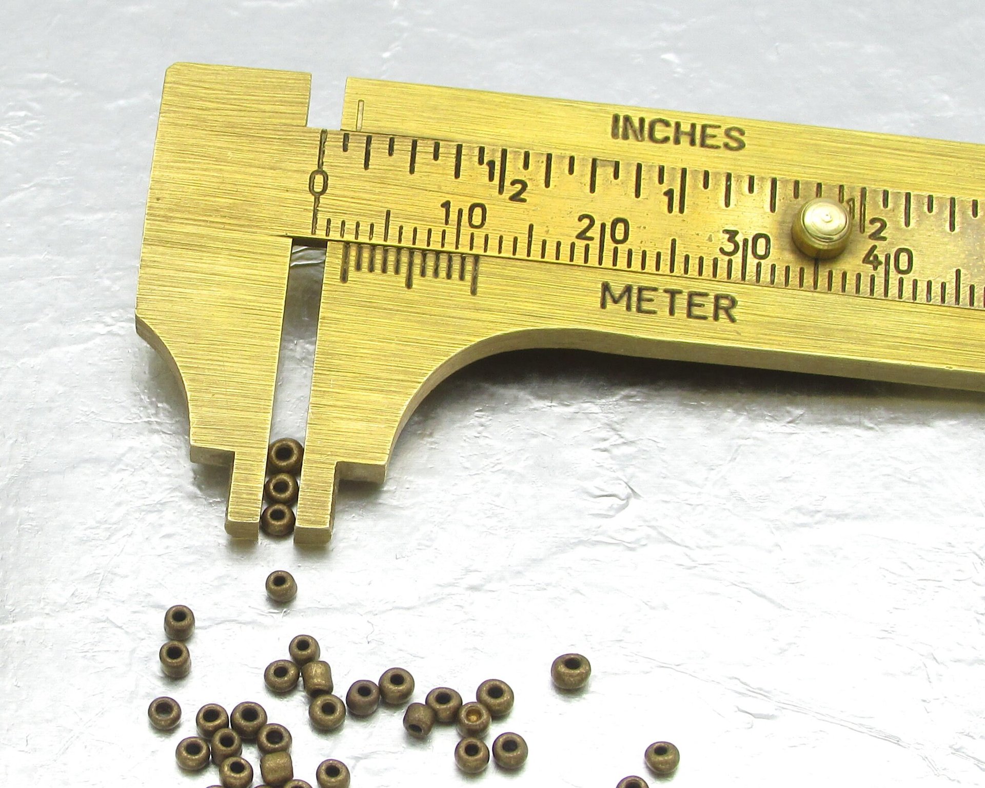 11/0 Seed Beads, Opaque Matte Bronze (25g)