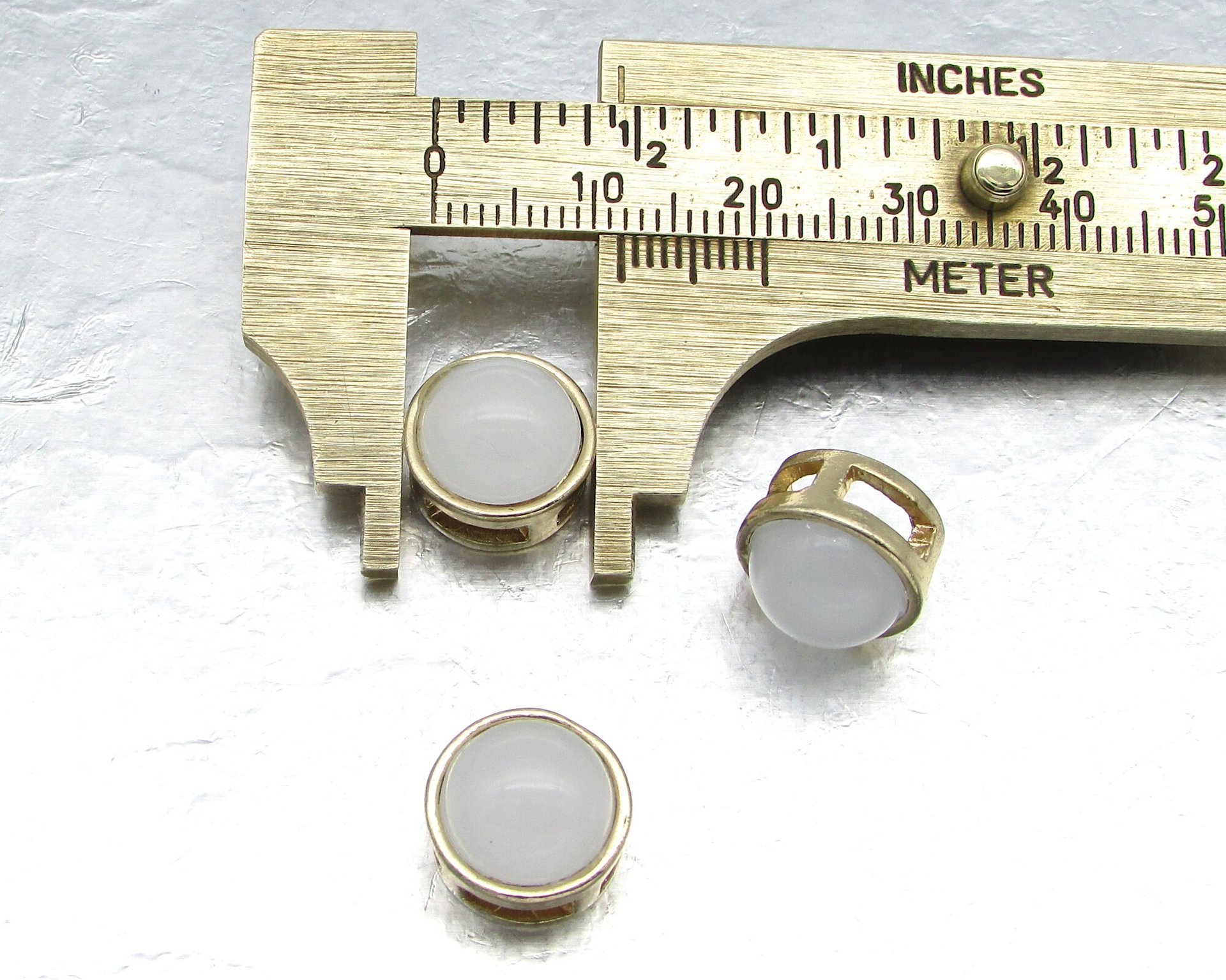 Vintage 12mm Round Slider Pendant with Opaline Glass Cabochon (9)