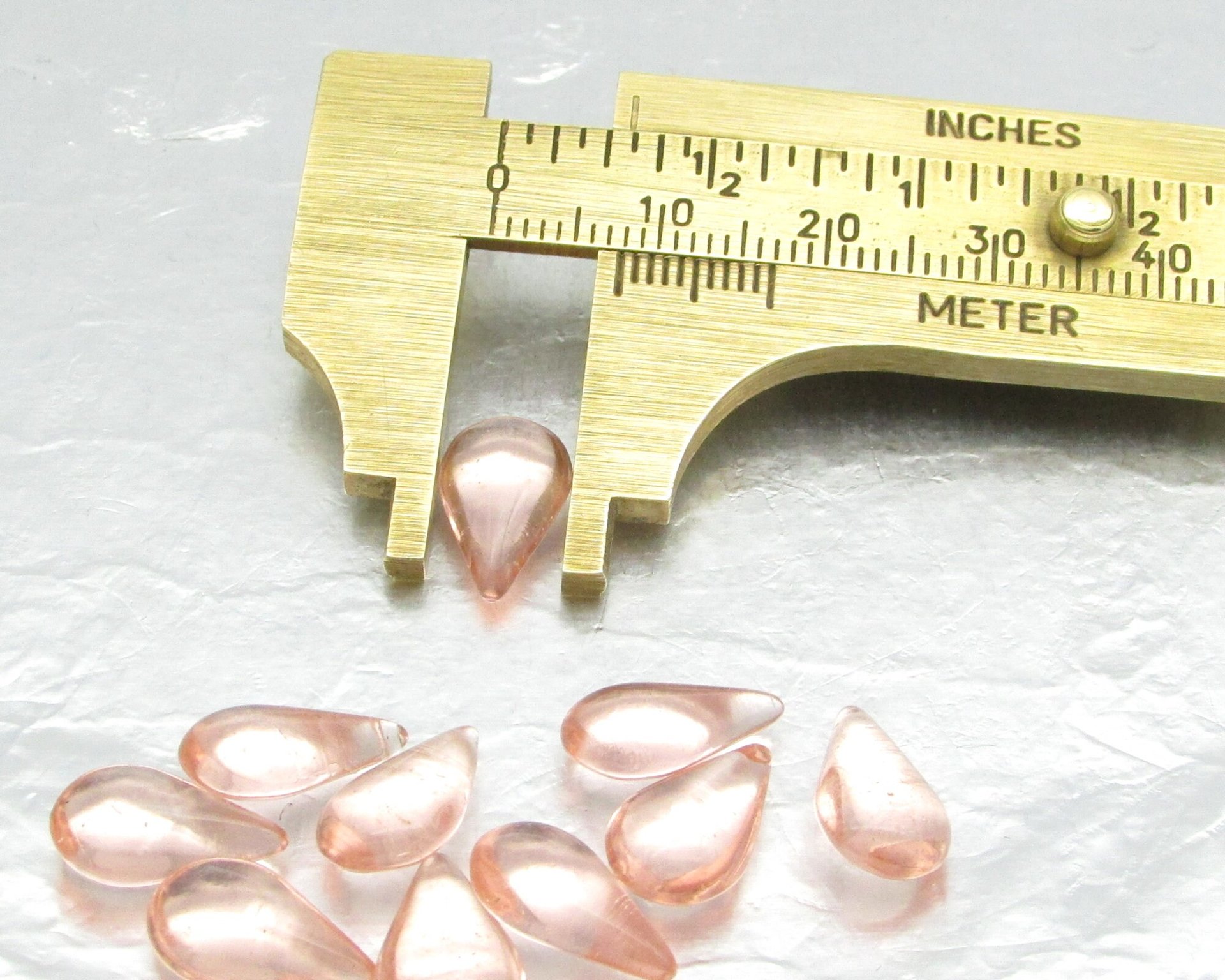 Vintage 12.8x7.8mm Teardrop Point Back Stones (10)
