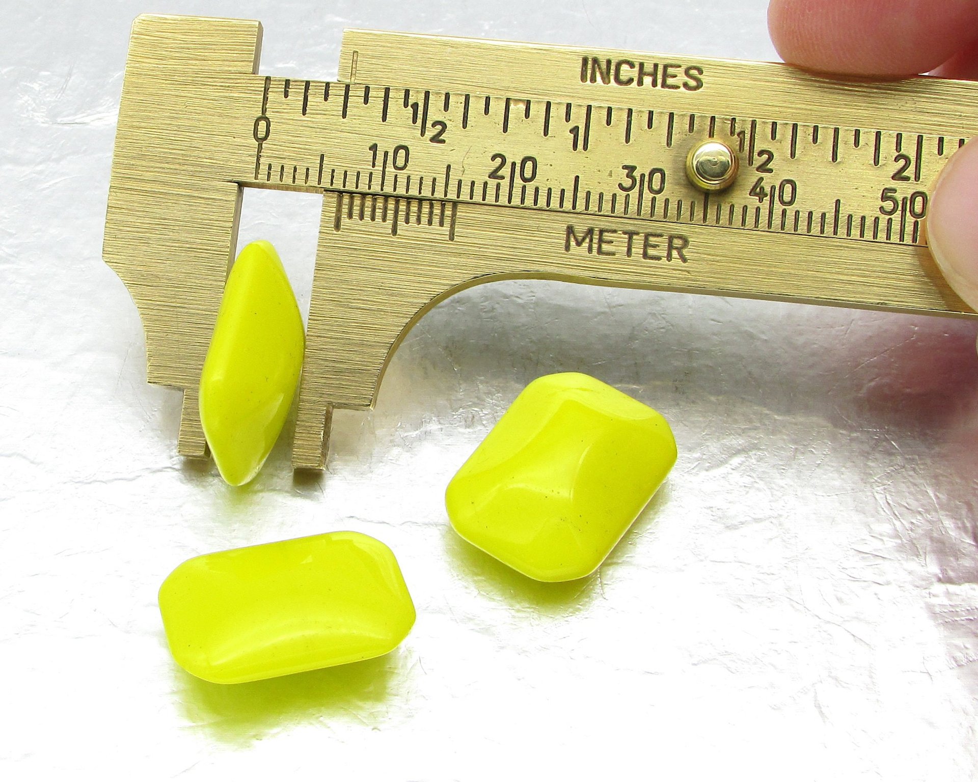 Vintage Octagonal Glass Stones, Opaque Yellow 18.5x13.5mm Baguettes